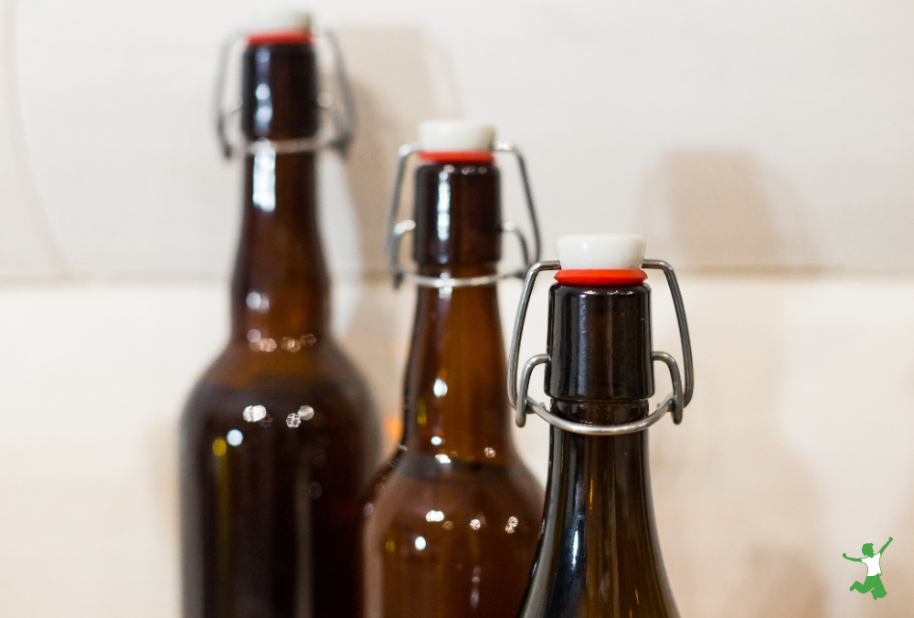 flip top bottles for carbonating homemade fermented beverages