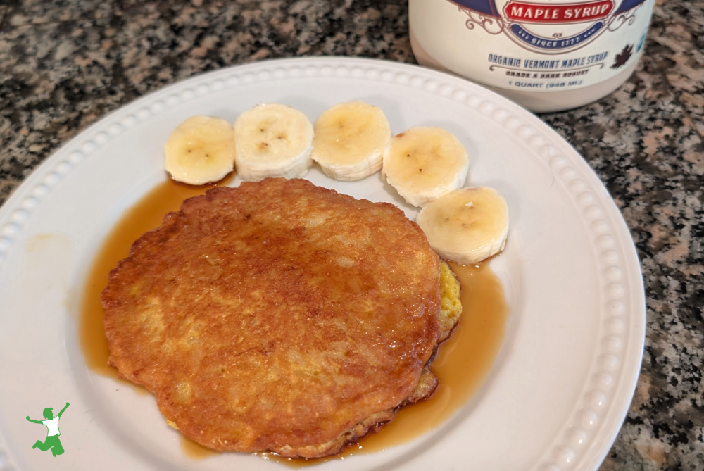 healthy soaked rice cake with bananas and maple syrup